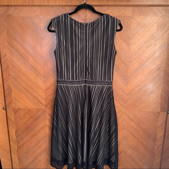 /Gabby Skye/ Black Lace Cocktail Dress (small) - Picture 2 of 10